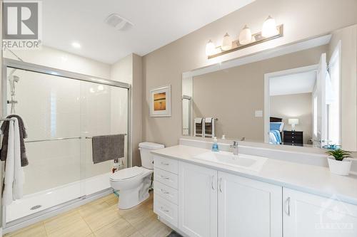 11 Aura Avenue, Ottawa, ON - Indoor Photo Showing Bathroom