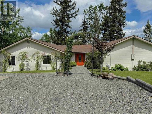 5151 Watson Lake Road, 100 Mile House, BC - Outdoor