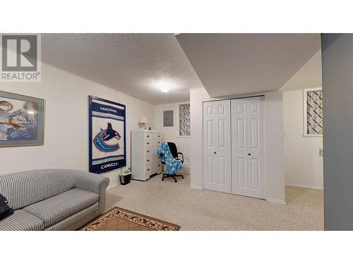 5151 Watson Lake Road, 100 Mile House, BC - Indoor Photo Showing Other Room