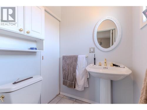 412 Williams Crescent, Prince George, BC - Indoor Photo Showing Bathroom