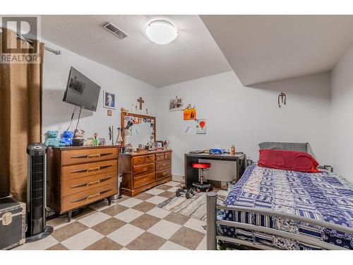 412 Williams Crescent, Prince George, BC - Indoor Photo Showing Bedroom