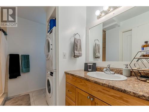 412 Williams Crescent, Prince George, BC - Indoor Photo Showing Laundry Room