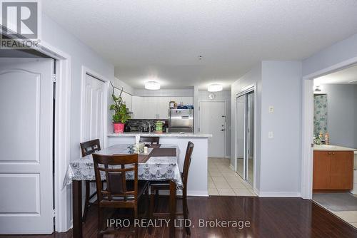 2111 - 6 Dayspring Circle, Brampton, ON - Indoor Photo Showing Dining Room