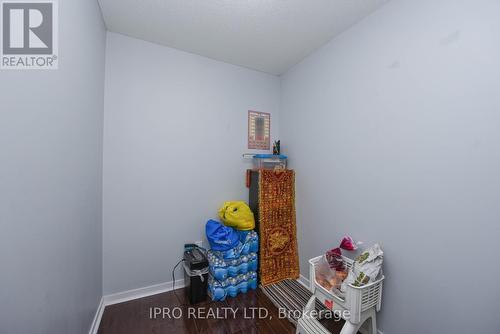 2111 - 6 Dayspring Circle, Brampton, ON - Indoor