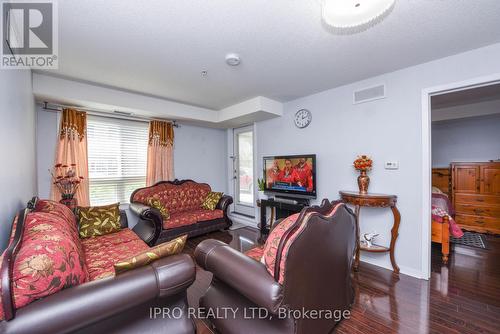 2111 - 6 Dayspring Circle, Brampton, ON - Indoor Photo Showing Living Room