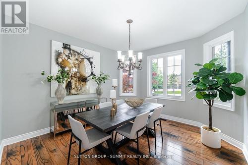 13 Classic Drive, Brampton, ON - Indoor Photo Showing Dining Room