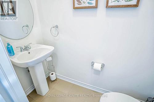 30 Russell Creek Drive, Brampton, ON - Indoor Photo Showing Bathroom