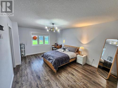 36 - 3380 Singleton Avenue, London, ON - Indoor Photo Showing Bedroom