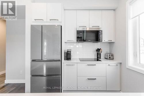 107 - 11 Beausoleil Lane, Blue Mountains, ON - Indoor Photo Showing Kitchen