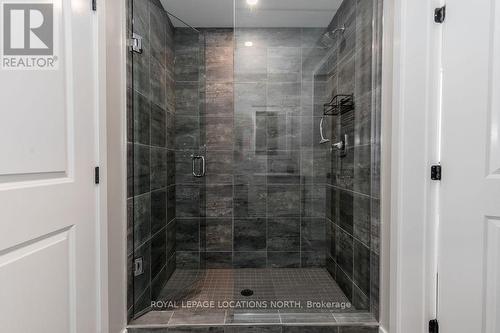 107 - 11 Beausoleil Lane, Blue Mountains, ON - Indoor Photo Showing Bathroom