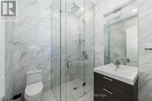 205 The Bridle Path, Toronto, ON - Indoor Photo Showing Bathroom