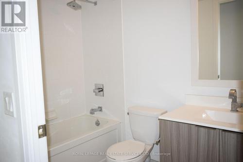 3105 - 56 Annie Craig Drive, Toronto, ON - Indoor Photo Showing Bathroom