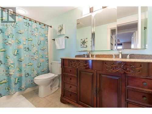 12852 Apex Drive, Lake Country, BC - Indoor Photo Showing Bathroom