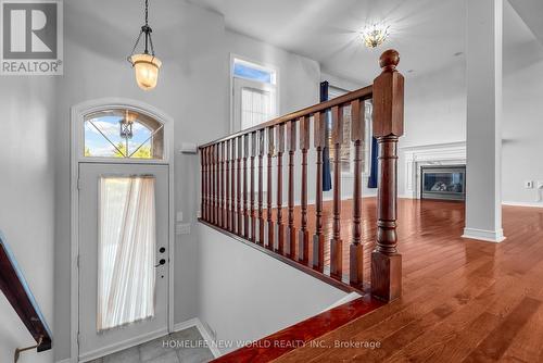 64 Chapman Court, Aurora, ON - Indoor Photo Showing Other Room