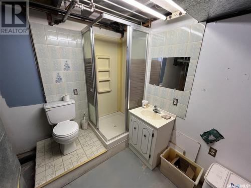 1115 Winnipeg Avenue, Milestone, SK - Indoor Photo Showing Bathroom