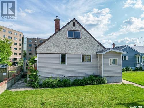 215 6Th Street E, Prince Albert, SK - Outdoor