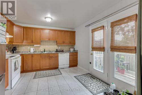 31 - 1920 Marconi Boulevard, London, ON - Indoor Photo Showing Kitchen