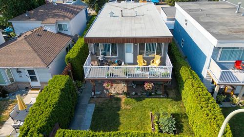 960 Wilson Avenue, Kelowna, BC - Outdoor With Deck Patio Veranda