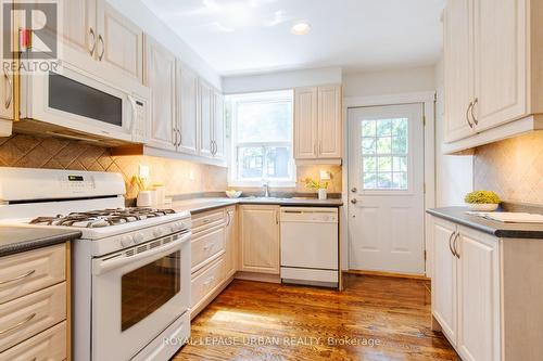 30 Beck Avenue, Toronto, ON - Indoor Photo Showing Kitchen