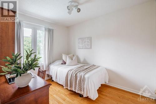 1843 Appleford Street, Ottawa, ON - Indoor Photo Showing Bedroom