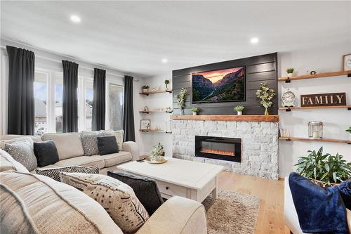 87 Essling Avenue, Hamilton, ON - Indoor Photo Showing Living Room With Fireplace