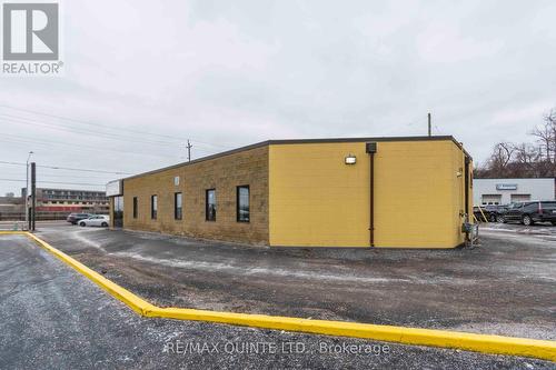 62 Dundas Street W, Belleville, ON 