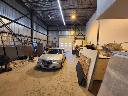 Warehouse - Rdc-4456 Boul. De La Grande-Allée, Boisbriand, QC - Indoor Photo Showing Garage