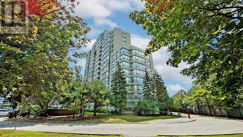 312 - 7 Townsgate Drive, Vaughan (Crestwood-Springfarm-Yorkhill), ON - Outdoor