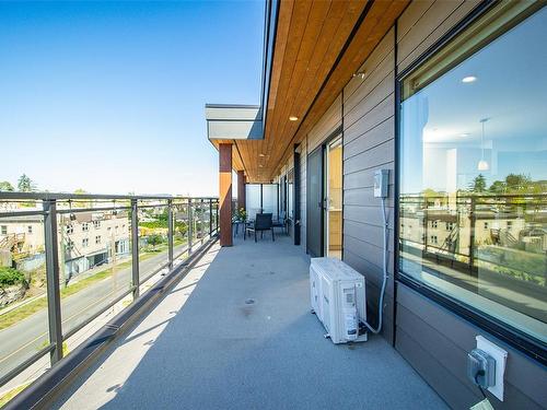 502-135 Haliburton St, Nanaimo, BC - Outdoor With Balcony With Exterior