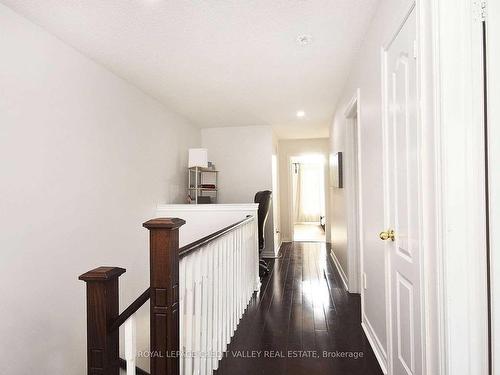 5638 Longboat Ave, Mississauga, ON - Indoor Photo Showing Other Room