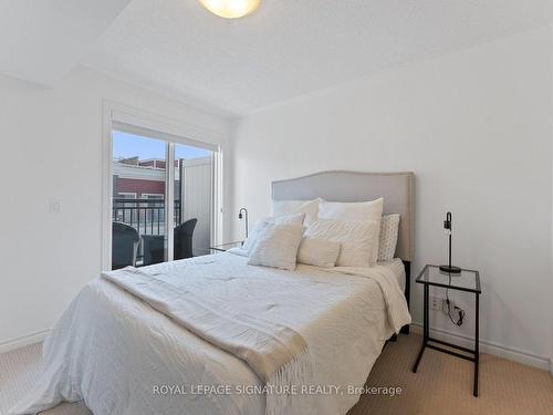 23-150 Long Branch Ave, Toronto, ON - Indoor Photo Showing Bedroom