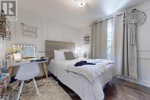 134 Hillcroft Street, Oshawa, ON - Indoor Photo Showing Bedroom
