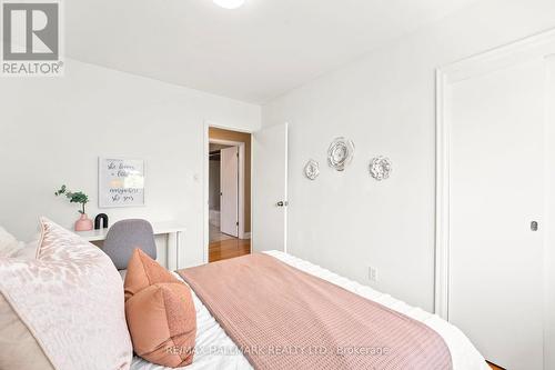 4 Panmure Crescent, Toronto, ON - Indoor Photo Showing Bedroom