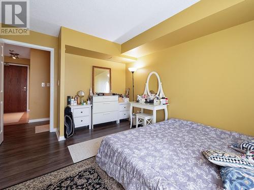 408 - 3 Ellesmere Street, Richmond Hill, ON - Indoor Photo Showing Bedroom