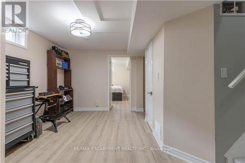 138 Oakdale Drive, Oakville, ON - Indoor Photo Showing Other Room