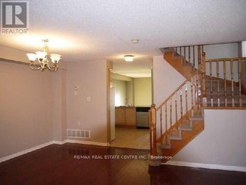 1373 Spring Garden Court, Mississauga, ON - Indoor Photo Showing Other Room