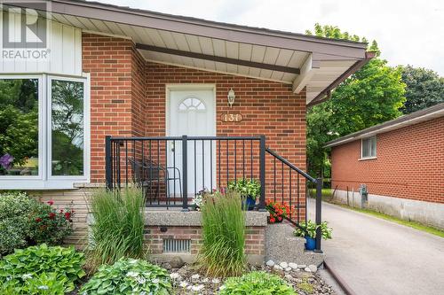 131 Meadowlark Drive, Hamilton, ON - Outdoor With Exterior