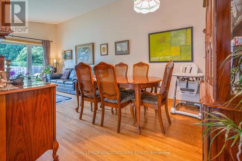 131 Meadowlark Drive, Hamilton, ON - Indoor Photo Showing Dining Room