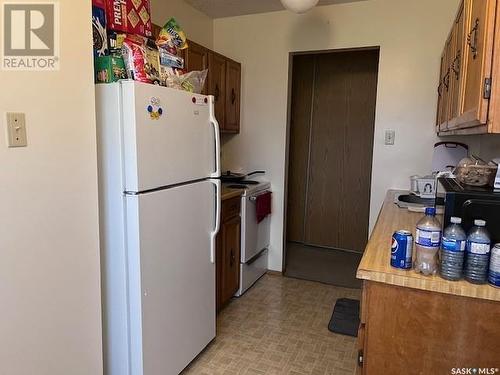 204A 1350 Gordon Road, Moose Jaw, SK - Indoor Photo Showing Kitchen