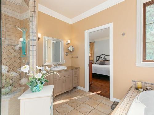 Ensuite bathroom - 40 Rue Stone Haven, Lac-Brome, QC - Indoor Photo Showing Bathroom