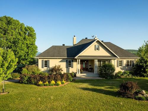 FaÃ§ade - 40 Rue Stone Haven, Lac-Brome, QC - Outdoor With Facade