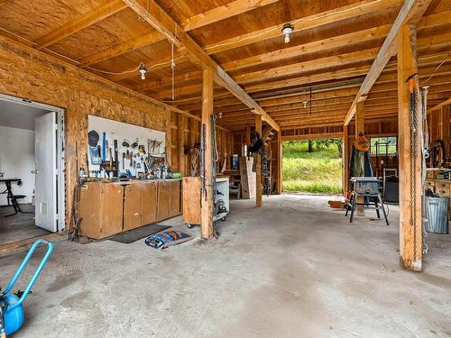 1-5972 Beech Road, Merritt, BC - Indoor Photo Showing Other Room