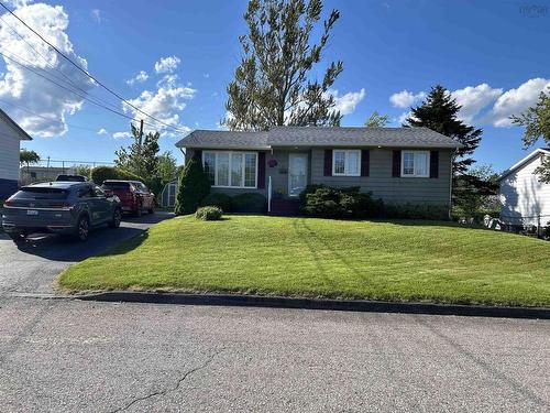 86 Applecross Drive, Westmount, NS 