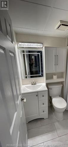 120 Pickering Drive Unit# 304, Amherstburg, ON - Indoor Photo Showing Bathroom