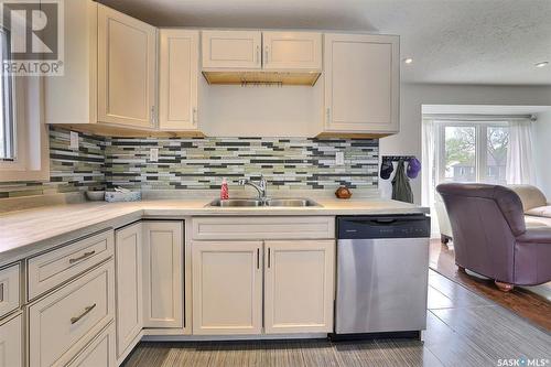 4036 4Th Avenue, Regina, SK - Indoor Photo Showing Kitchen With Double Sink