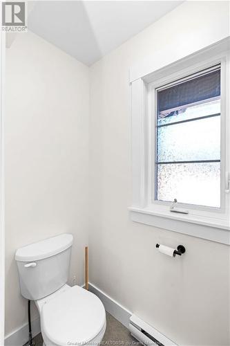 85 Warner St, Moncton, NB - Indoor Photo Showing Bathroom