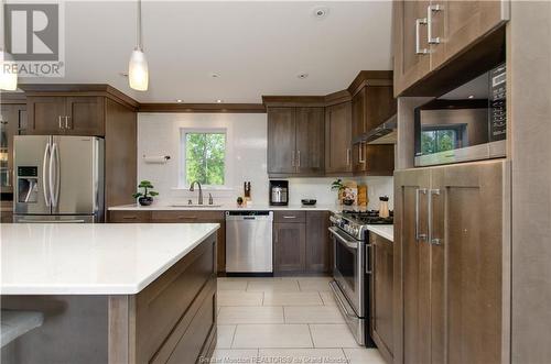 59 Albion St, Moncton, NB - Indoor Photo Showing Kitchen With Upgraded Kitchen