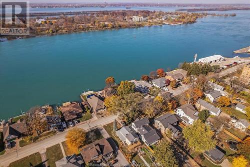 450 Dalhousie Street, Amherstburg, ON - Outdoor With Body Of Water With View