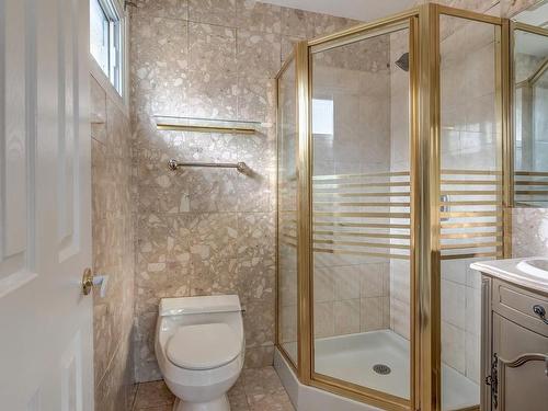 Salle de bains - 5712 Av. Whitehorne, Côte-Saint-Luc, QC - Indoor Photo Showing Bathroom