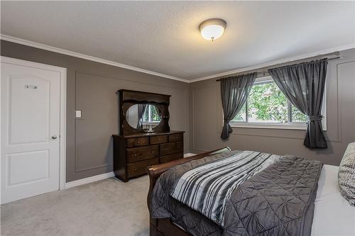 2187 Brays Lane, Oakville, ON - Indoor Photo Showing Bedroom